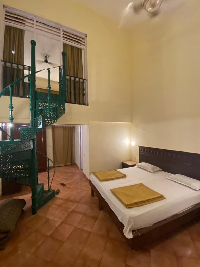 Anand Ritz Resort Matheran Extérieur photo