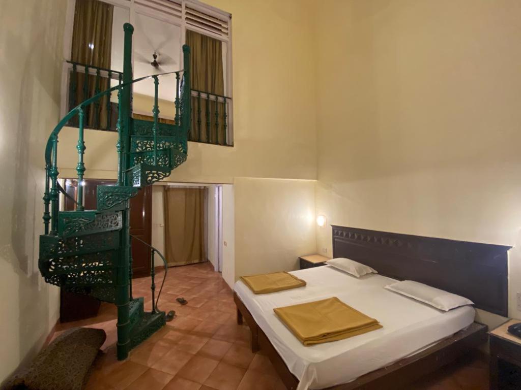Anand Ritz Resort Matheran Extérieur photo